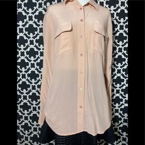 Equipment Femme Light Pink Button Down